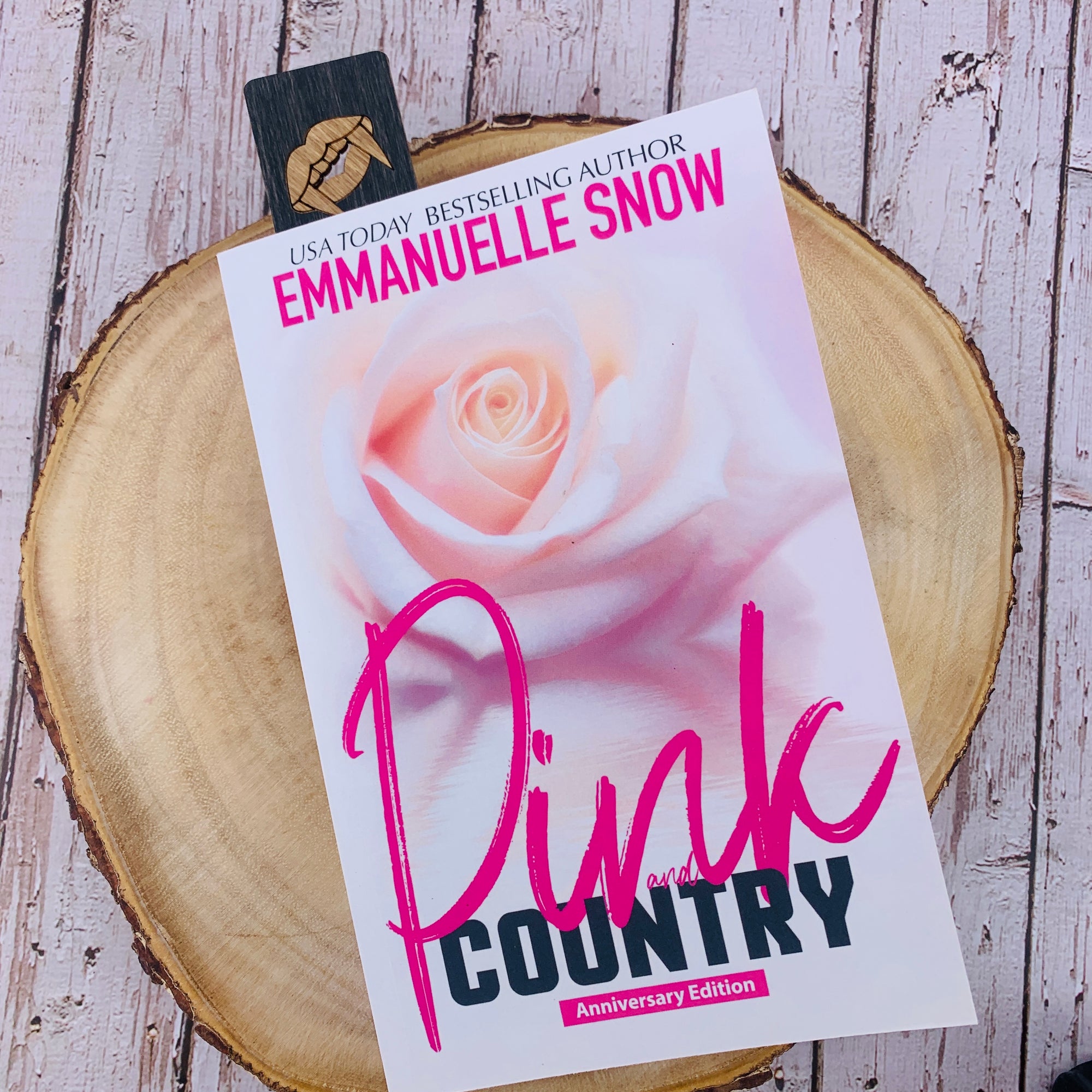Vampire Dark wood Bookmark Pink and Country Emmanuelle Snow Like Laura Pavlov 